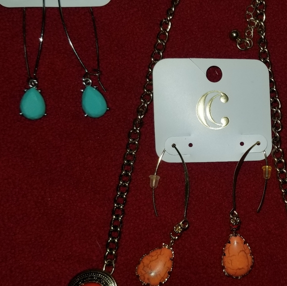 Orange Stone Statement Necklace & 4 Earring Sets - Picture 4 of 6
